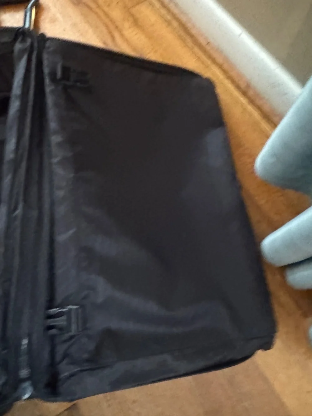 Tumi Alpha 22